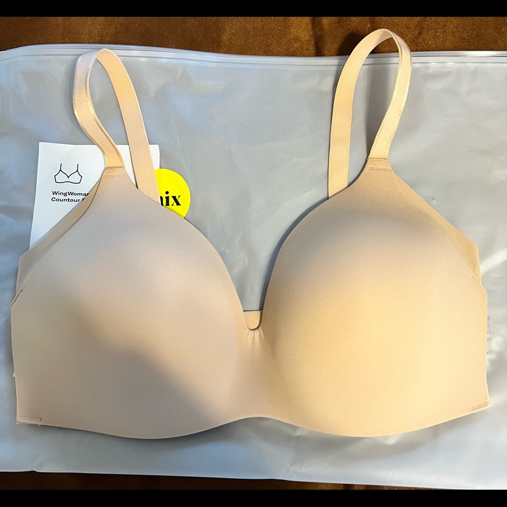 Knixwear WingWoman Bra Size 4 in beige